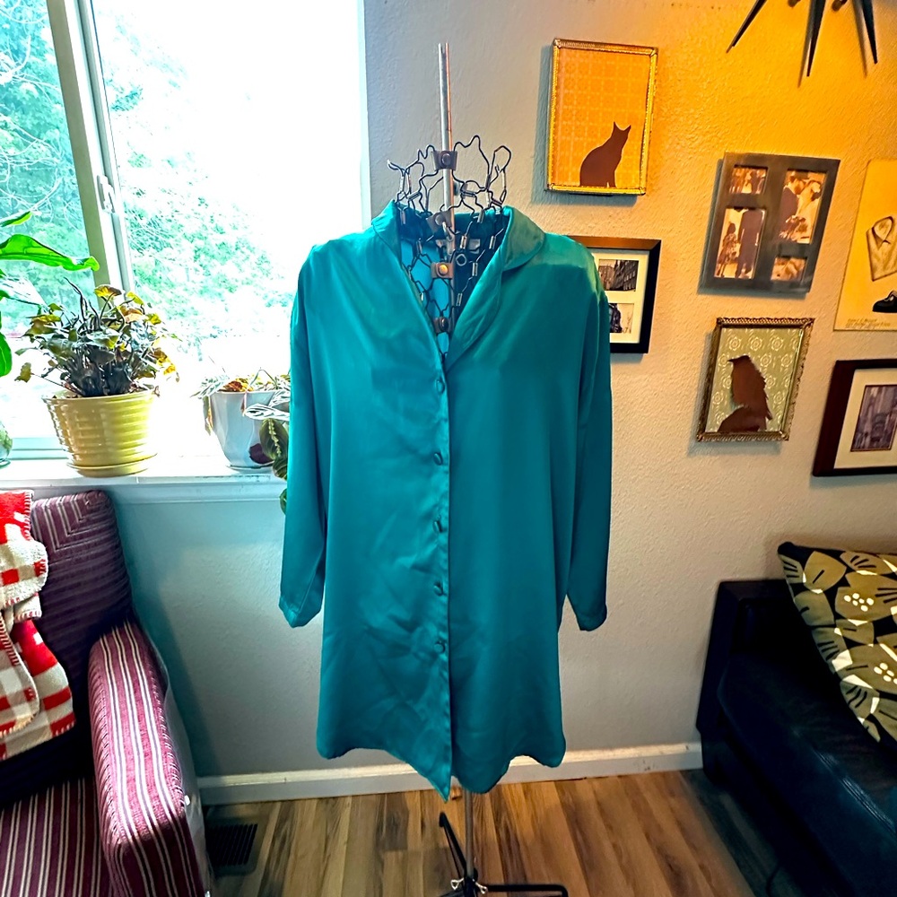 Vintage Victoria's Secret Gold Label Nightshirt